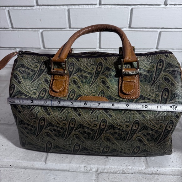 Leonard double handle vintage satchel bag with padlock, no key - Picture 8 of 16